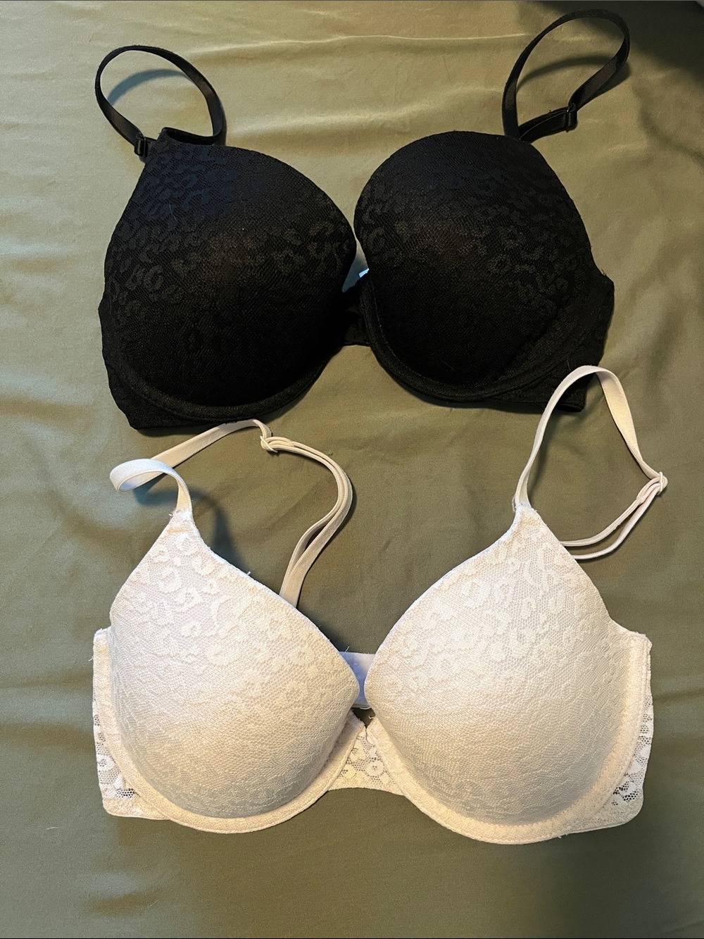 Victoria's Secret Lace Push-Up Bras - Black & White